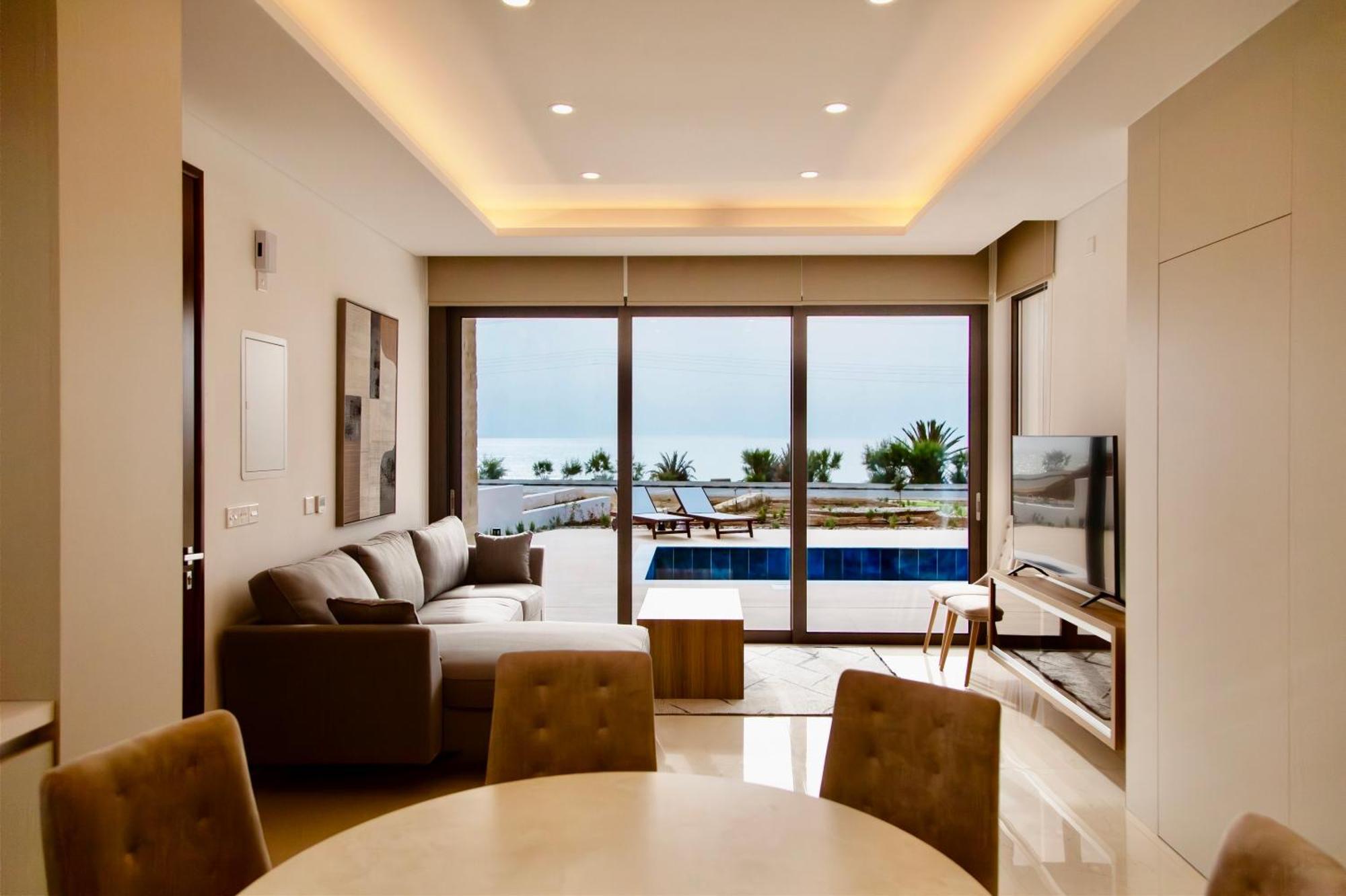 Santa Barbara Seafront Villas W Jacuzzi Pool Paphos 外观 照片