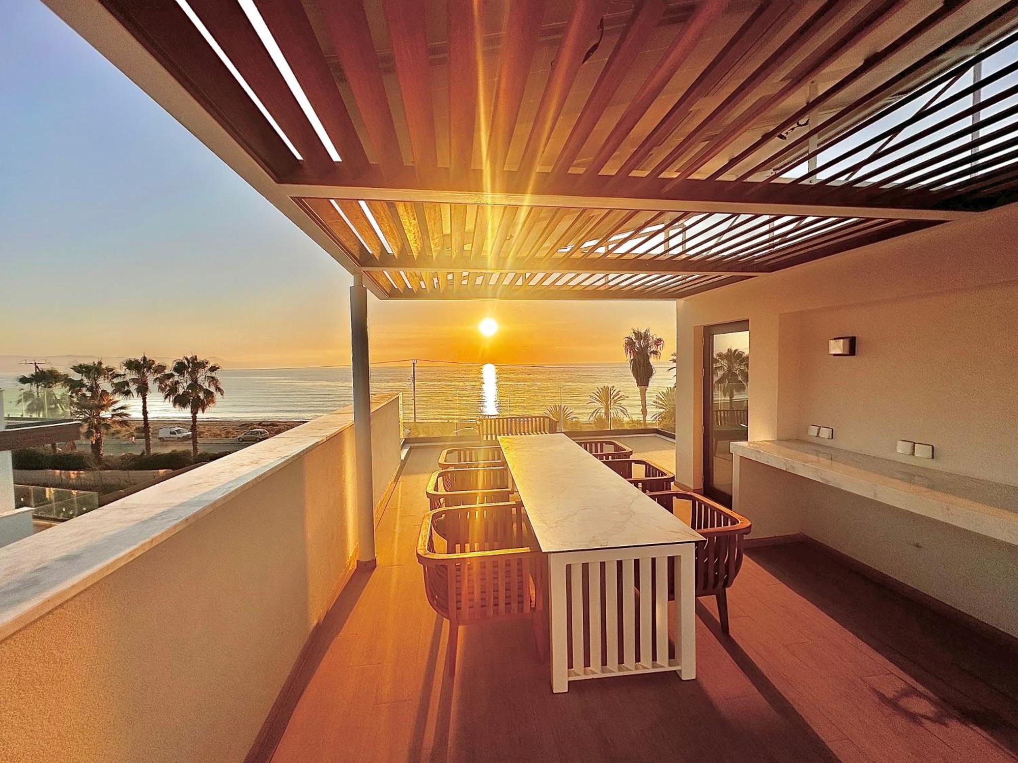 Santa Barbara Seafront Villas W Jacuzzi Pool Paphos 外观 照片